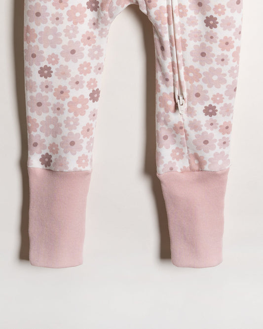Twingle 100% Organic Cotton Sleepsuit-Zip Guard to Protect Baby's Chin & Neck-Two Way Zipper for Easy Diaper Change-Inbuilt Booties & Mittens-Floral Print-Pastel Pink-For Infants-Pack of 2-For Infants