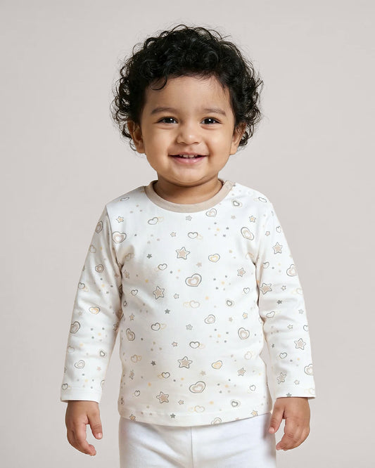 Twingle 100% Organic Cotton T-shirt-No Itchy Neck Tags-Shoulder Snaps for Easy Dressing-Long Sleeves-Hearts & Stars Print-White-For Infants
