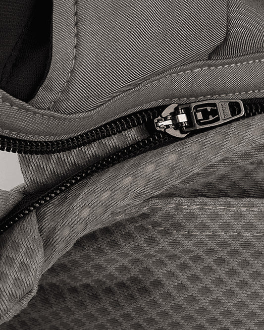 Nuna Cudl Deux Baby Carrier-4 Carrying Positions-Interchangeable Mesh & Cotton Panels For All Weather Comfort-Includes Storage Bag, 2 Bibs, Wristlest Pouch & Harness Covers-For 0 to 3Y (3.5 to 16 Kg)-Shadow