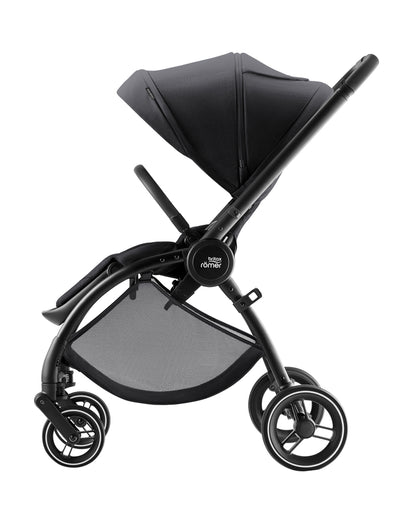 Britax Rio Lightweight Stroller-Height Adjustable Parent Handle Bar-Reversible & Flat Reclining Seat-One Hand Fold-Includes Cup Holder, Car Seat & Carry Cot Adapters-For 0 to 4Y (Upto 22Kg)-Carbon Black