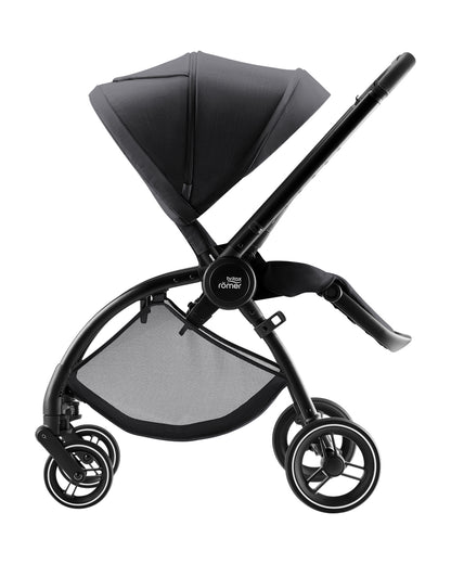 Britax Rio Lightweight Stroller-Height Adjustable Parent Handle Bar-Reversible & Flat Reclining Seat-One Hand Fold-Includes Cup Holder, Car Seat & Carry Cot Adapters-For 0 to 4Y (Upto 22Kg)-Carbon Black