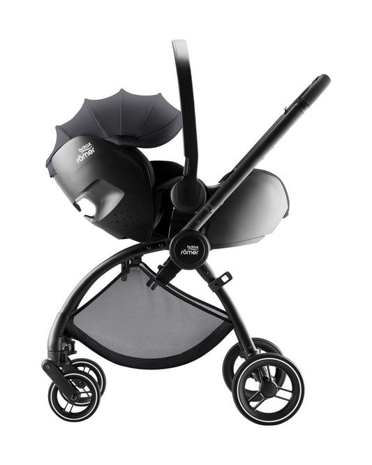 Britax Rio Lightweight Stroller-Height Adjustable Parent Handle Bar-Reversible & Flat Reclining Seat-One Hand Fold-Includes Cup Holder, Car Seat & Carry Cot Adapters-For 0 to 4Y (Upto 22Kg)-Carbon Black