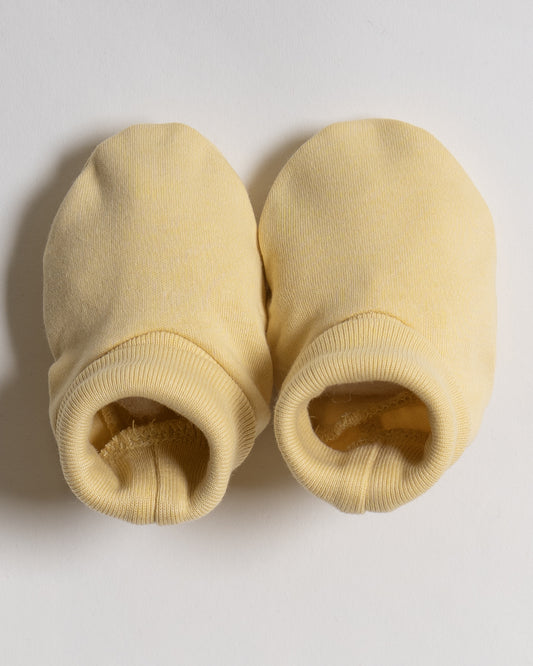 Twingle 100% Organic Cotton-Baby Cap, Booties & Mittens Set-Snug & Secure Fit-Tag-Free Comfort-Yellow-Solid-For Infants
