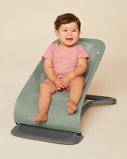 Ergobaby 3 in 1 Evolve Mesh Baby Bouncer-Folds Flat For Easy Transport & Storage-Head To Hip Support-Helps Prevent Flat Head Syndrome-For 0 to 2Y (2 to 13Kg)-Sage Green