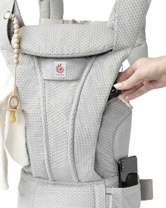 Ergobaby Omni Deluxe Mesh Baby Carrier-With 4 Carry Positions-SoftFlex Mesh For Easy Airflow-6 Storage Pockets-Adjustable Head Support-Breastfeeding Friendly-For 0 to 4Y (3.2 to 20 Kg)-Pearl Grey