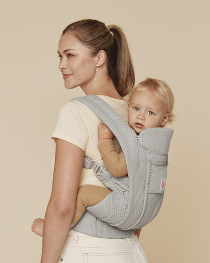 Ergobaby Omni Deluxe Mesh Baby Carrier-With 4 Carry Positions-SoftFlex Mesh For Easy Airflow-6 Storage Pockets-Adjustable Head Support-Breastfeeding Friendly-For 0 to 4Y (3.2 to 20 Kg)-Pearl Grey