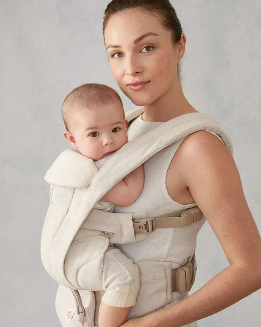 Ergobaby Omni Deluxe Linen Baby Carrier-With 4 Carry Positions-SoftFlex Mesh For Easy Airflow-6 Storage Pockets-Adjustable Head Support-Breastfeeding Friendly-For 0 to 4Y (3.2 to 20 Kg)-Natural Linen