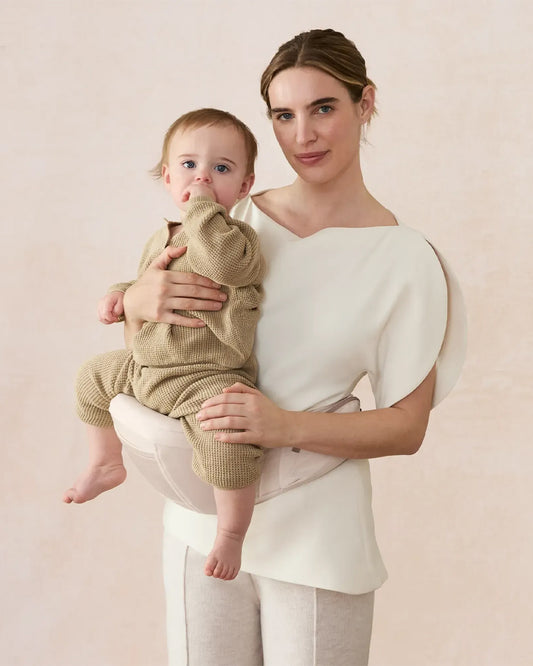 Ergobaby Lift Hip Seat Baby Carrier-With 4 Carrying Positions-Hip Healthy Certified-2 Storage Pockets-Anti Slip Grip & Angled Base-Padded Waistband to Ease Back Pain-For 6M+ to 4Y (Upto 20 Kg)-Natural Beige