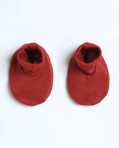 Cocoon Care Maroon Caps, Booties & Mittens Set-Solid-Bamboo-For Infants