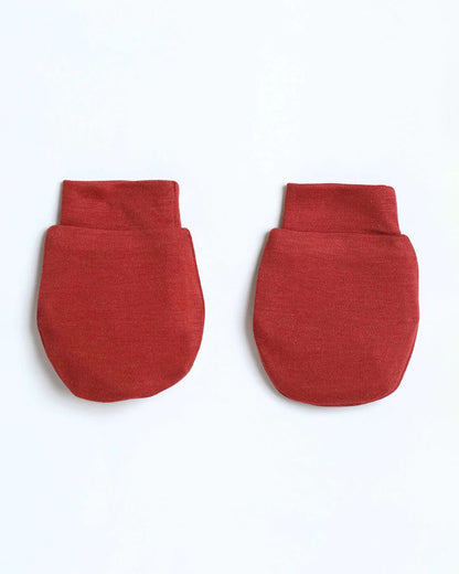 Cocoon Care Maroon Caps, Booties & Mittens Set-Solid-Bamboo-For Infants