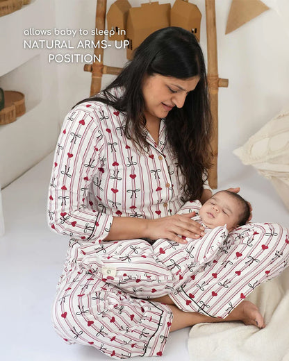 Cocoon Care Bow Heart Baby Sleeping Bag/Pod-Bamboo Cotton-With 2 Way Zipper-Newborn Bed