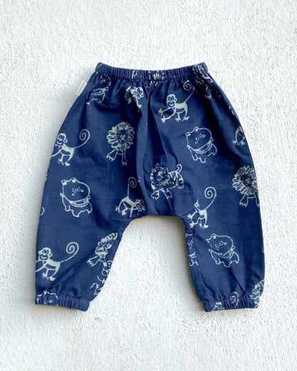 Whitewater Kids Blue & White Jhabla Set-Half Sleeves-Animal Pattern-Organic Cotton-For Infants