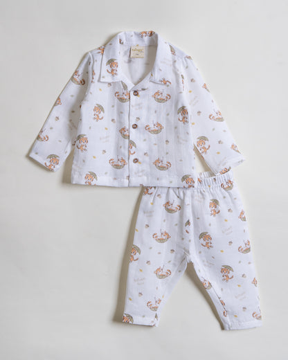 Twingle 100% Organic Muslin Nightsuit-Prevents Overheating-Naturally Temperature Regulating for Better Sleep-Soft Elasticated Waistband-Cozy Roars-White-For Infants