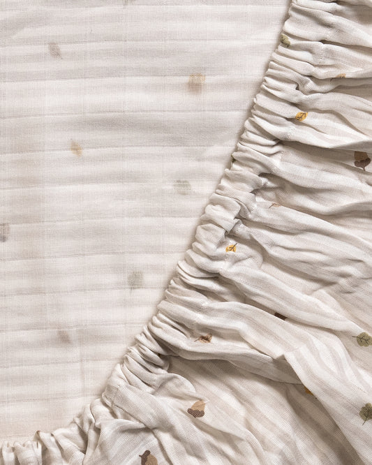 Twingle 100% Organic Muslin Fitted Cot Bedsheet-Generously Sized-Secured All-Round Elastic for Snug Fit-Softens with each Wash-Autumn Vibes Print-White & Grey-Pack of 1-For Infants