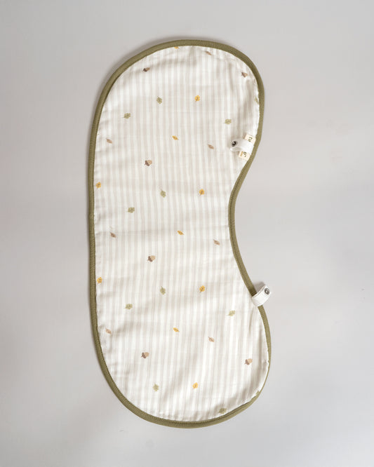 Twingle 100% Organic Muslin Burp Cloth-Reversible Design-Converts to Bib-Trusted YKK Snap-Roar & Autumn Print-Pack of 2-For Infants