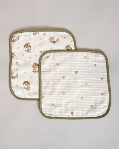 Twingle 100% Organic Muslin Wash Cloths-Soft Terry on the Back for maximum Absorbency-Built In Loop for Everyday Convenience-Roars & Autumn Print-Pack of 2-For Infants