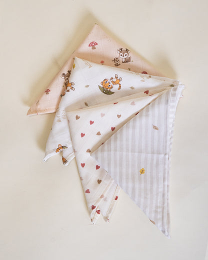 Twingle 100% Organic Muslin Wipes cum Wash Cloth-Naturally Softens With Each Wash-Quick Dry Fabric-Deer-Hearts-Roars & Autumn Print-Pack of 4-For Infants