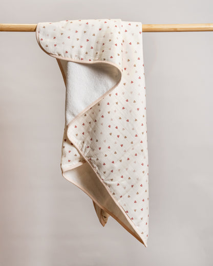 Twingle 100% Organic Muslin Baby Bath Towel-Generous Coverage for Comfortable Drying & Wrapping-Absorbs Moisture Quickly without Harsh Rubbing-Softens with Every Wash-Tiny Hearts-White-For Infants