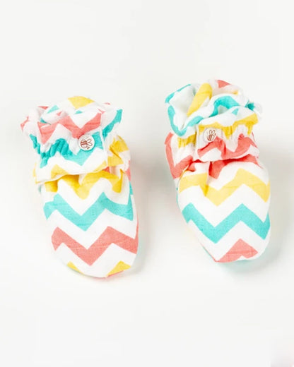 BeeLittle Multicolor Booties-Zigzag Print-Organic Muslin-For Infants