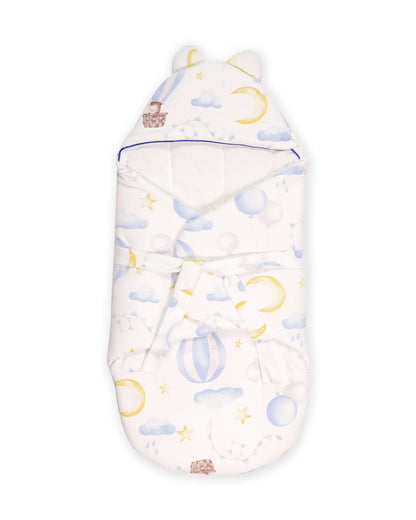 Kicks & Crawl Cloud Cuddles Baby Sleeping Nest-Equipped With Velcro Harness-With 3-Way Zip For Easy Change-Newborn Bed
