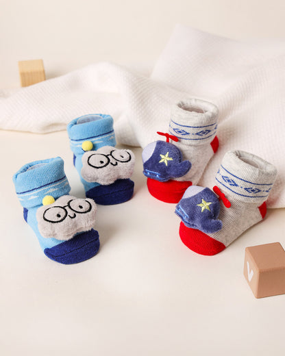 Kicks & Crawl Blue & Off White Socks-Cloud Chopper-Cotton-Pack of 2-For Infants