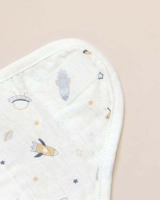 Twingle 100% Organic Muslin Velcro Nappy-Soft Absorbent Terry Layer-Mess Free Design-Helps Control 1-2 Leaks-Adjustable Velcro Fit-Aerospace & Dino Print-Pack of 2