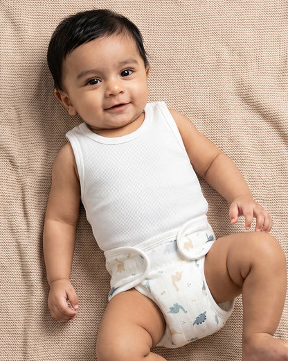 Twingle 100% Organic Muslin Velcro Nappy-Soft Absorbent Terry Layer-Mess Free Design-Helps Control 1-2 Leaks-Adjustable Velcro Fit-Aerospace & Dino Print-Pack of 2