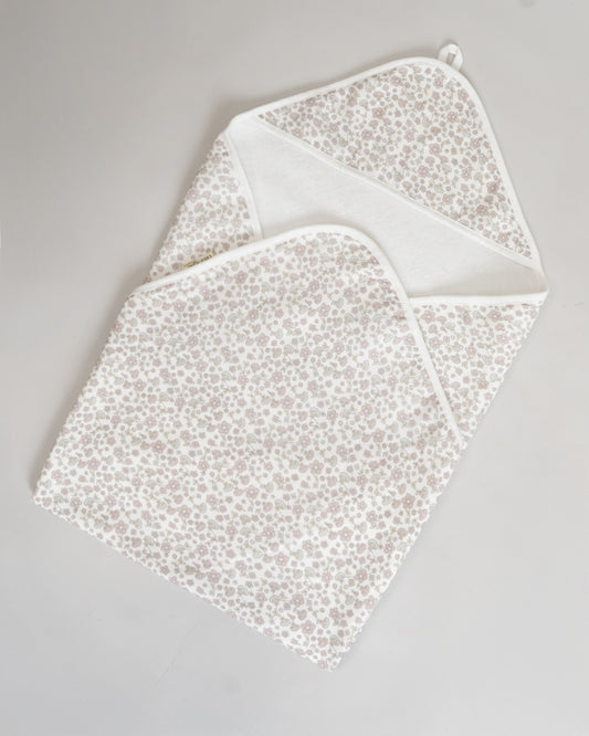 Twingle 100% Organic Muslin Baby Hooded Towel-Prevent Post Bath Chills-Ideal Coverage for Babies-Absorbs Moisture Quickly without Harsh Rubbing-Softens with Every Wash-Lavender Ditsy-White-For Infants