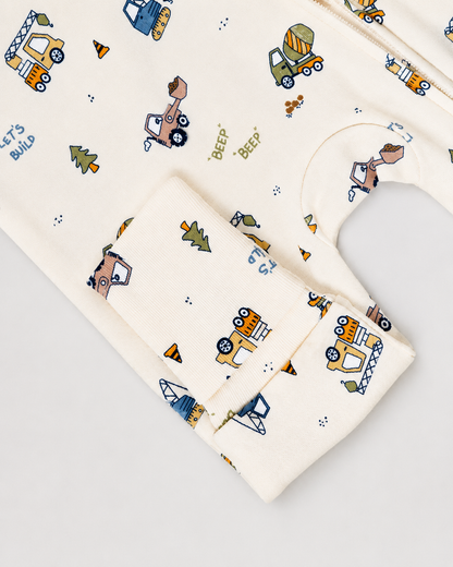 Twingle 100% Organic Cotton Sleepsuit-Zip Guard to Protect Baby's Chin & Neck-Two Way Zipper for Easy Diaper Change-Inbuilt Booties & Mittens-Builder Buddies-Beige-For Infants