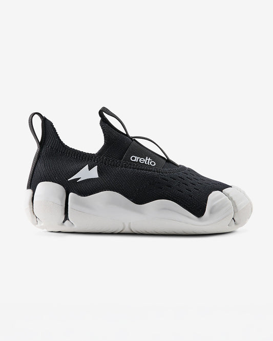 Aretto Black & White InfiKnit Slip On Shoes-Solid-Designed for Growing Feet-For Infants
