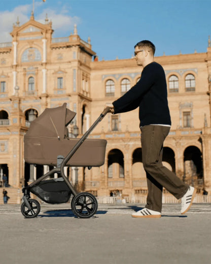 Silver Cross Breez Carry Cot-Folds With the Stroller-Overnight Sleep Approved-No Adapters Required-Extendable & UPF 50+ Canopy-For 0 to 6M (Upto 9 kg)-Maple