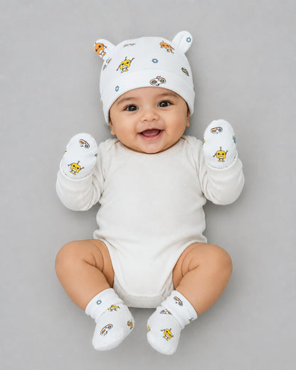 Twingle 100% Organic Cotton Cap, Booties & Mittens Set-Snug Cap-Mittens & Booties-with Soft Elasticated Cuffs for Secure Fit-Robo Rides Print-White-For Infants