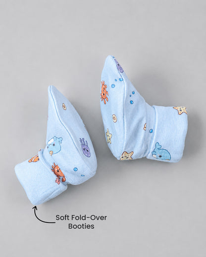 Twingle 100% Organic Cotton Cap, Booties & Mittens Set-Snug Cap-Mittens & Booties-with Soft Elasticated Cuffs for Secure Fit-Aqua Squad Print-Light Blue-For Infants