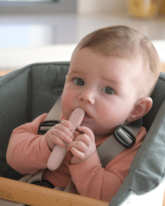 Beaba Silicone Pre-Feeding Spoon-Round Ergonomic Handle with Textured & Flat Tip-Pack of 2-Marshmallow-4M+