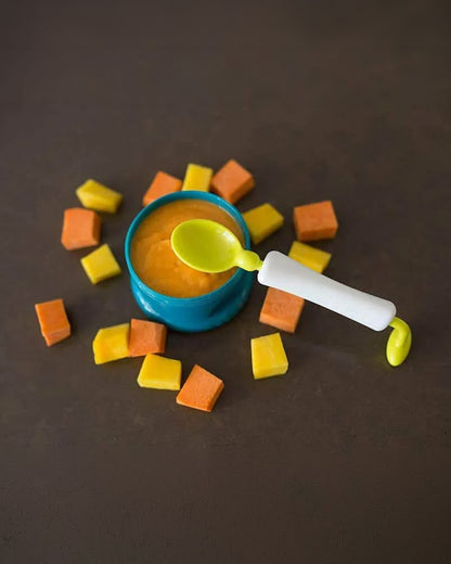 Beaba 360° Training Spoon-Short and Round Rotating Handle-Gentle on Gums-Neon-8M+