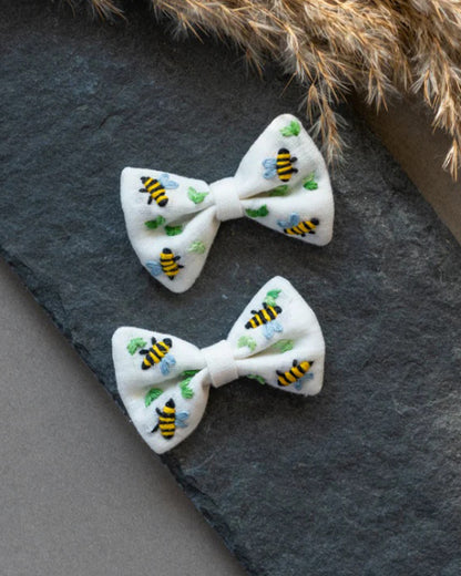 PureCloth Off White Hair Clip-Bumble Bee Embroidered-Cotton-For Infants