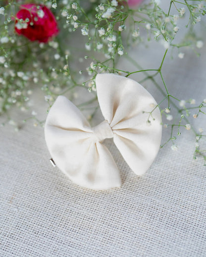 PureCloth Off White Hair Clip-Solid-Chanderi Silk-For Infants