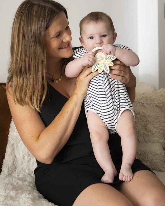 Sophie La Girafe Mille-feuille Ring Teether-Made with 100% Natural Rubber-For Infants
