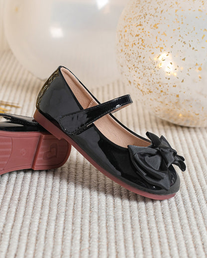 NINO BELLO Black Bow Adorned Velcro Bellies For Infants