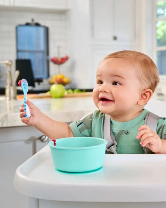 Munchkin Gentle Dip Multistage Spoon Set-Ergonomic Handles for Easy Grip-BPA-Free-Blue & Green-Pack of 3-4M+