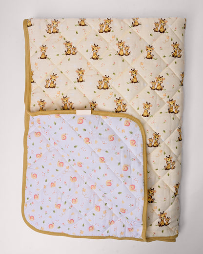 Twingle 100% Organic Muslin Reversible Baby Quilt-Giffy Garden & Snail Trail-High Twist Yarn for Lasting Softness-Eco Certified Genesta Inks for Skin-Safe Prints-White & Cream-For Infants