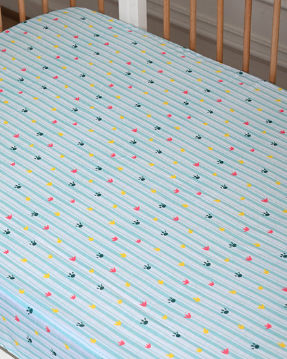 Twingle 100% Organic Muslin Fitted Cot Bedsheet-Paw Strokes-Generously Sized-Secured All-Round Elastic for Snug Fit-Softens with each Wash-Blue-Pack of 1-For Infants