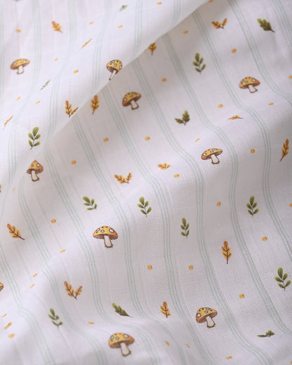 Twingle 100% Organic Muslin Fitted Cot Bedsheet-Leafy Mush-Generously Sized-Secured All-Round Elastic for Snug Fit-Softens with each Wash-White-Pack of 1-For Infants