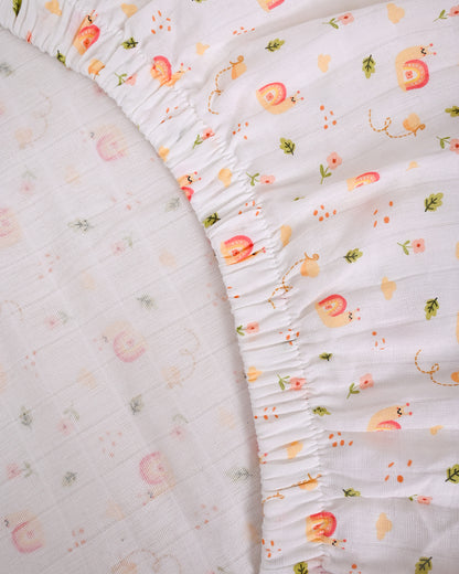 Twingle 100% Organic Muslin Fitted Cot Bedsheet-Snail Trail-Generously Sized-Secured All-Round Elastic for Snug Fit-Softens with each Wash-White-Pack of 1-For Infants