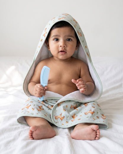 Twingle 100% Organic Muslin Baby Hooded Towel-Hooded Design & Quick Drying-Fawnie Friends-White & Light Blue-For Infants