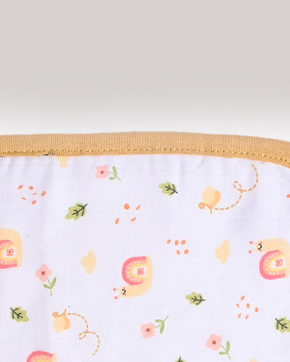 Twingle 100% Organic Muslin Wash Cloths-Soft Terry on the Back for maximum Absorbency-Built In Loop for Everyday Convenience-Giffy Garden & Snail Trail Print-Pack of 2-For Infants