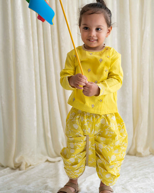 Tiber Taber Pastel Yellow Kurta Dhoti Set-Embroidered-Cotton-For Infants