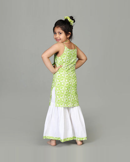 Story Tailor Green Salwar Suit Set with Sharara-Printed-Cotton-Square-For Infants