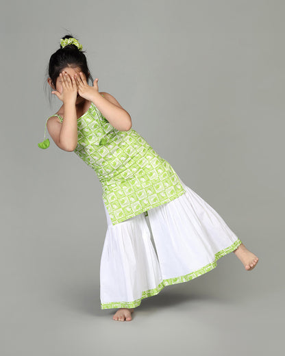 Story Tailor Green Salwar Suit Set with Sharara-Printed-Cotton-Square-For Infants