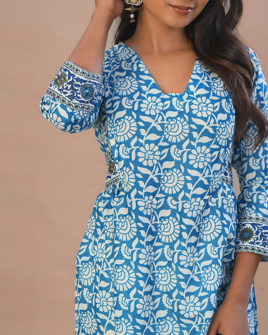 Putchi Blue Maternity Nursing Kurta-Floral Print-Cotton-V Neck-Bump Friendly